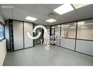 Bureaux 130 m²