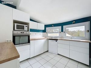 Maison 4 chambres avec pièce de réception