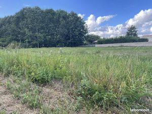 Terrain 1 000 m² Cavignac