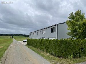 À LOUER – Local / Bureau de 150 m² – Entièrement modulable et refait à neuf