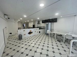 Local commercial au centre-ville à deux pas de Manor - Yverdon - SUISSE