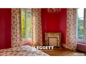 Château 13 pièces 357 m²