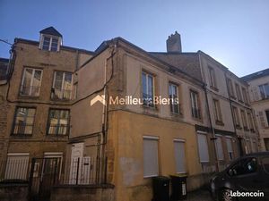 Immeuble 25 pièces 500 m²