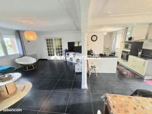 Pavillon 6 pièces 131 m²