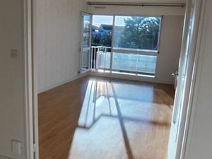 F3/T3 Chartres Chanzy Comtesses  box et place de parking privatifs