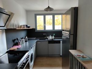 Appartement rénové 5 pièces – Quartier Parc de la Haye  Avrillé 275 000