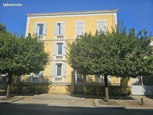 Immeuble 11 pièces 550 m²