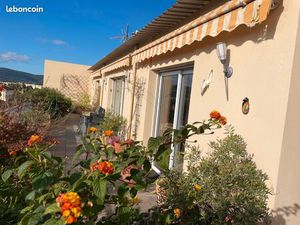 Appartement 130 M² Dernier étage Terrasse Cave Parking fermé sécurisé