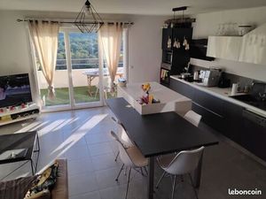 Appartement F4 Vue sur l Esterel
