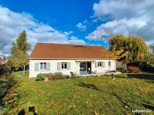 Maison - 6 pièces - 110m²