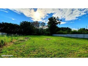 Terrain 400 m² Fargues Saint Hilaire