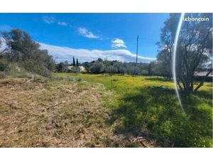 Terrain 450 m² Montfrin