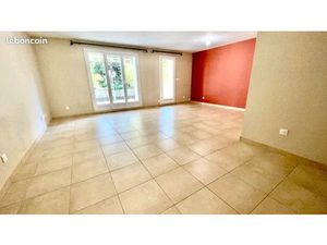 Exclusivité Grenoble Europole T4 de 98 avec terrasse