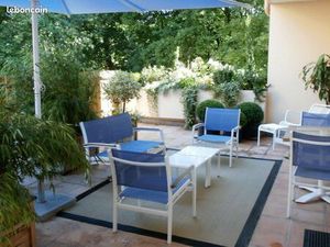 CENTRE VILLE  au calme  résidence