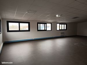 Bureaux 72 m² La Ville-aux-Dames