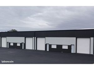 Bâtiment industriel neuf chauffé et climatisé de 275 m² à Azay le Rideau