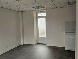 Local professionnel – Quartier des Justices