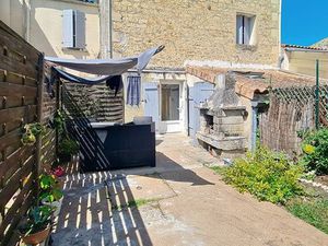 Maison centre Breuil-Magné