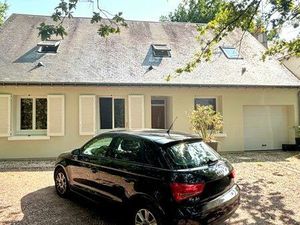 Grande maison 160m? (200m2 au sol) lumineuse et arborée et proche de toutes commodités