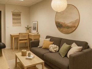 Nice centre 2 pièces rénové rez de chaussée sur cour intérieure Airbnb autorisé