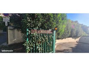 Studio 1 pièce 33 m²