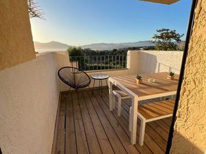 Location T1 Porticcio année scolaire