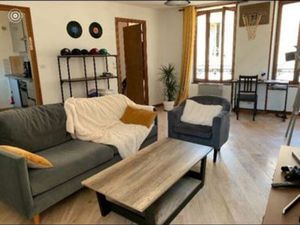 F2 au centre ville de Nevers 62 m2