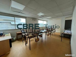 Bureaux 280 m²