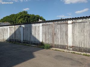 Box fermés de garage