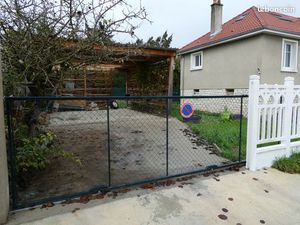 Maison familiale avec sous-sol complet – Bourges centre