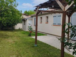 Plain pied T4 83 m2 + 25m2 de garage ? Calme  climatisation  isolé  parking proximité