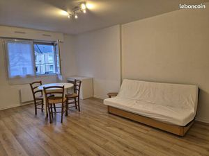 Studio 1 pièce 32 m²