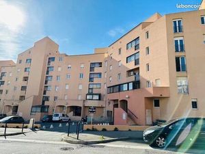 Studio 1 pièce 27 m²