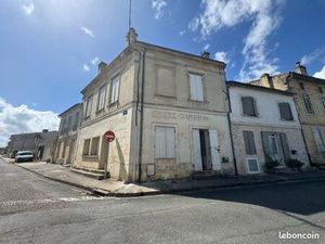 Maison de bourg 120 m2 Portets centre