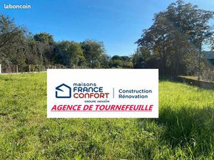 Terrain 6 750 m² L Isle Jourdain