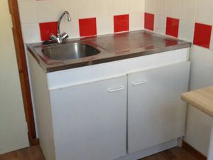 Studio proche Sainte Serge idéal étudiants