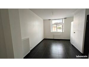 Beau studio sur marspich