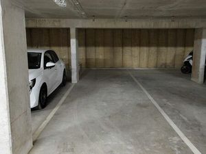 Location double place de parking en sous-sol