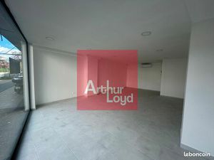 Local commercial 52 m² AGEN