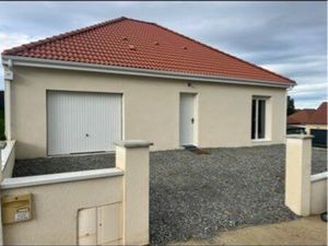 Maison de plein pied    environ 90 m²