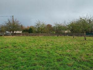 Terrain constructible à vendre en totalité ou divisible en 2 lots