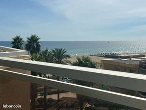 Studio vue superbe Mer plein Sud avec terrasse