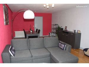 Grand appartement à proximité de Dompaire