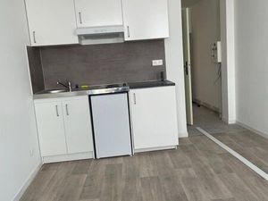 Loue studio à Laon ville haute