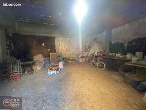 Parking/box 75 m² Villeneuve-lès-Béziers