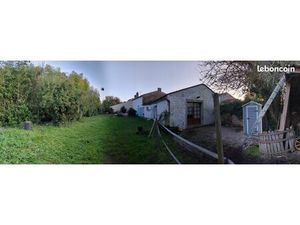 Maison avec grand terrain