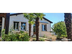 Maison plain pied avec grand garage