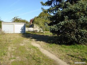 Traînou terrain constructible