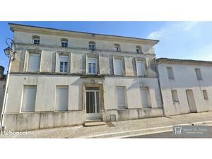 Immeuble 136 m² Pons