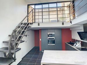 Loft rénové avec terrasse privative  rare en plein cœur de Valence